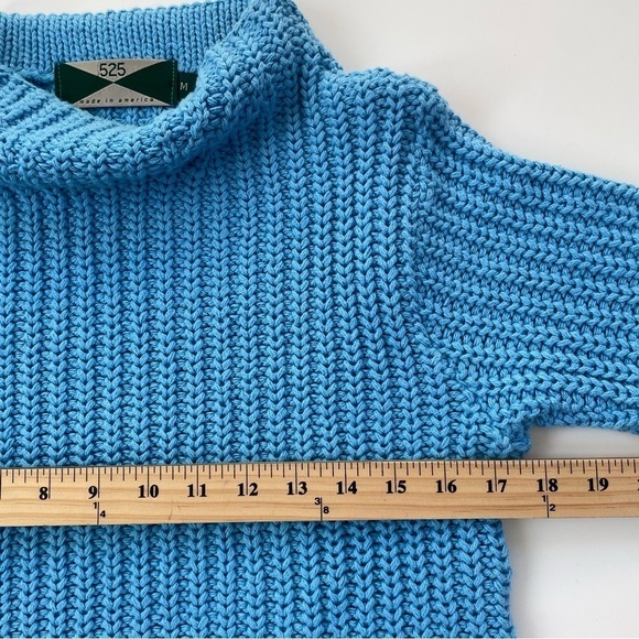 525 Women's Light Blue Mockneck 3/4 Sleeves Sweater Size Medium - Picture 6 of 7